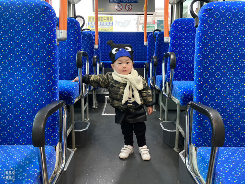 一歳児、初めてのバス