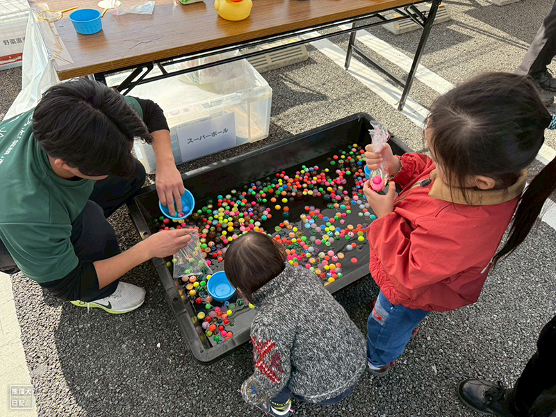 スーパーボールすくい