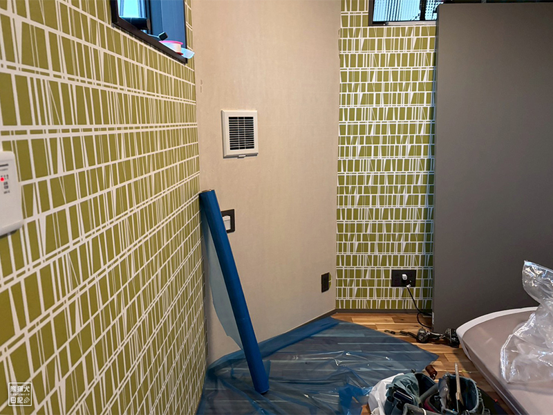 クロス貼り直し工事